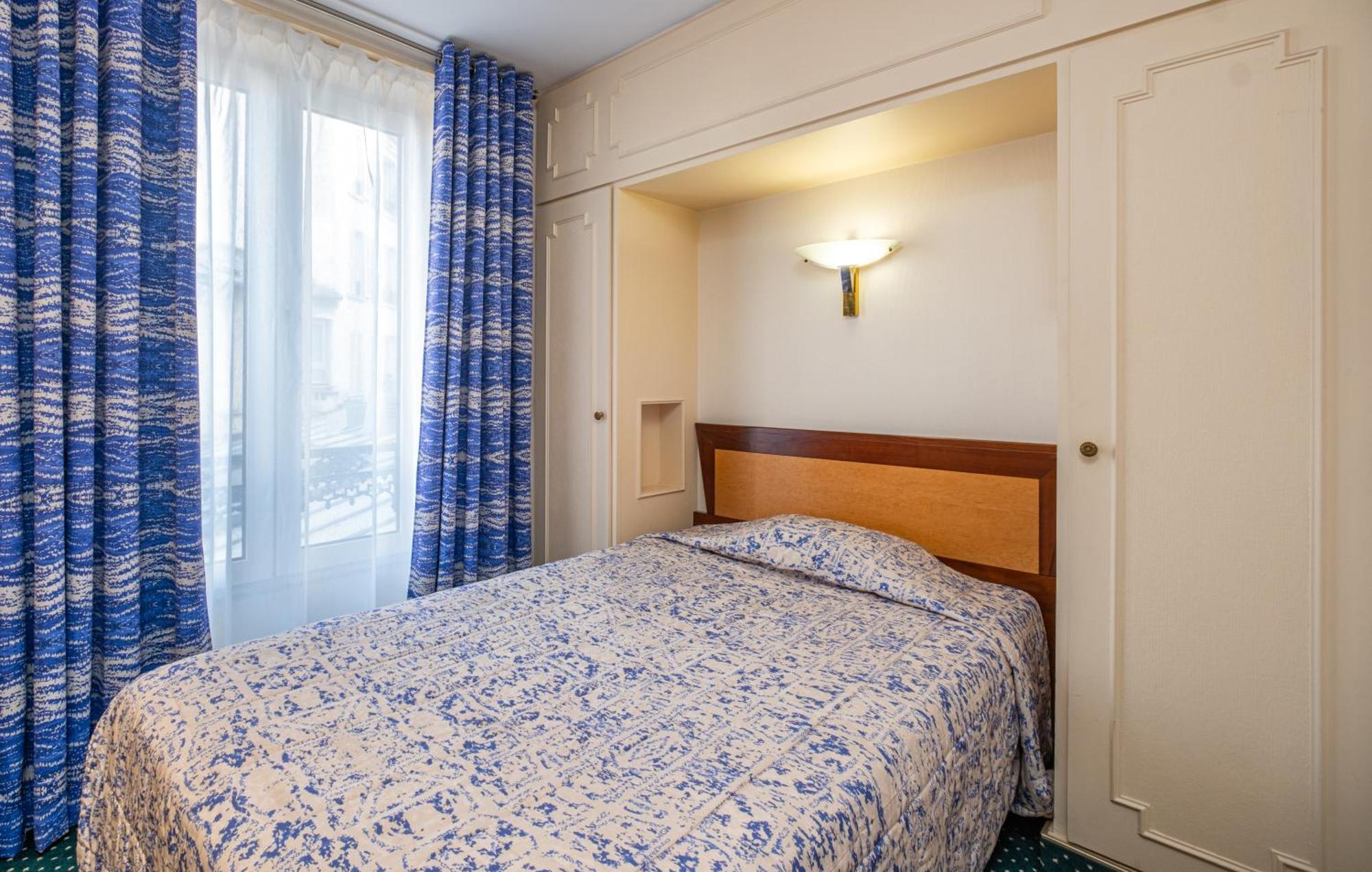 Hotel Terminus Montparnasse Paris Exterior photo